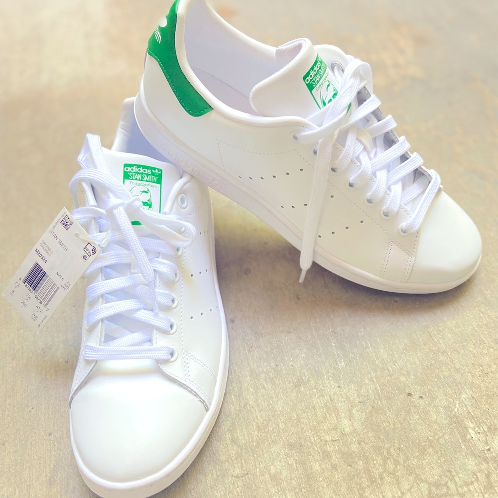 Stan Smith original adidas shoes brand new never warned.